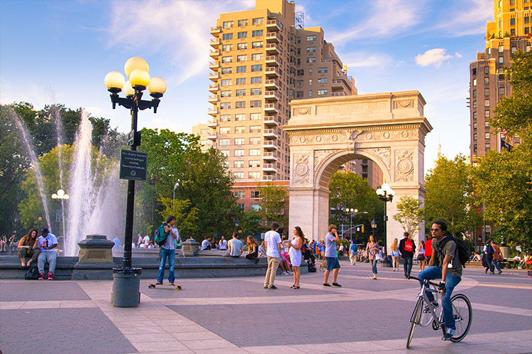 States such as New York are still imposing quarantine rules for travelers ©Shutterstock