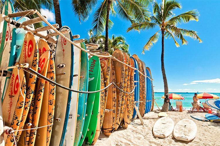 Hawaii is relaxing its travel rules for visitors in August ©Shutterstock