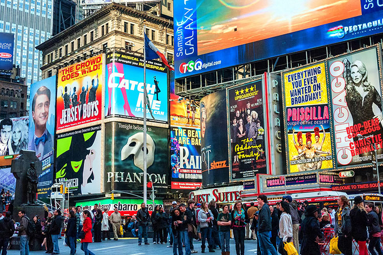 Theatres in Broadway are staying closed for 2020 © Allen.G/Shutterstock