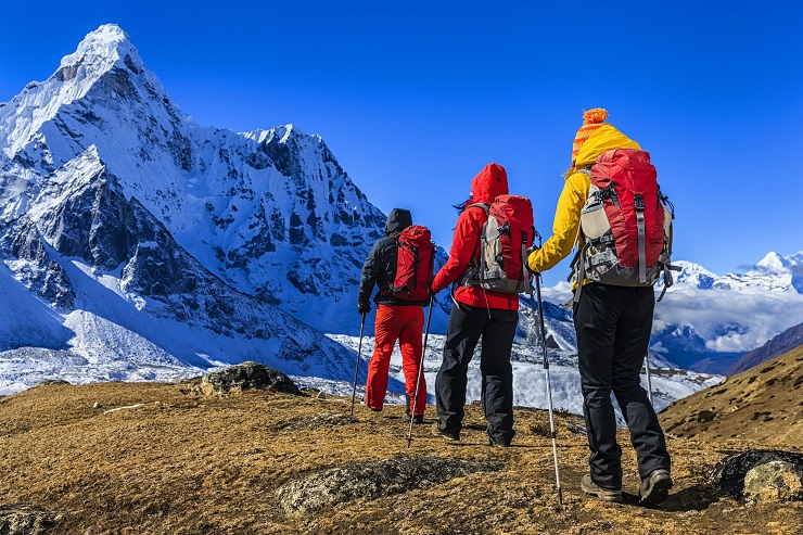 Mount Everest will reopen to trekkers this fall &copy; Bartosz Hadyniak/Getty Images