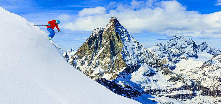 All ski resorts in Switzerland expect to open this winter © gorillaimages / Shutterstock