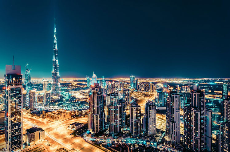 Emirates is enabling travelers to have a comfortable layover in Dubai &copy; Funny Solution Studio/Shutterstock