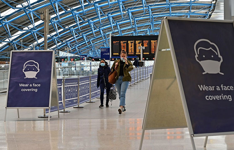 The UK is reducing its quarantine period for returning travelers © Justin Tallis/AFP via Getty Images