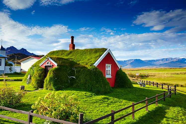 Iceland is one spot welcoming travelers who have been vaccinated © Matt Munro / Lonely Planet