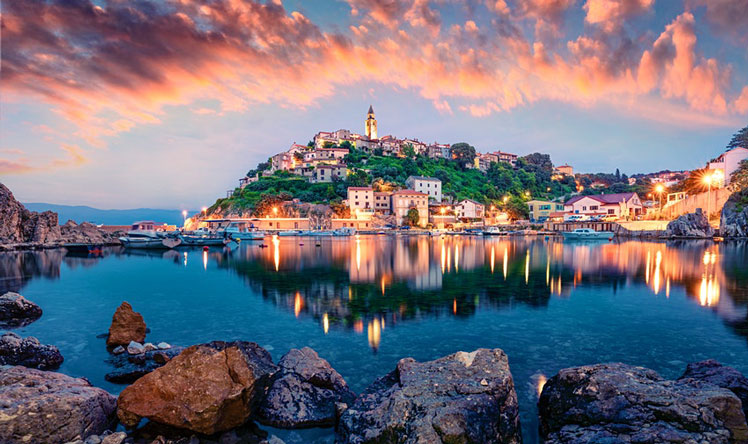 Croatia is reopening to visitors in various ways © Andrew Mayovskyy/Shutterstock