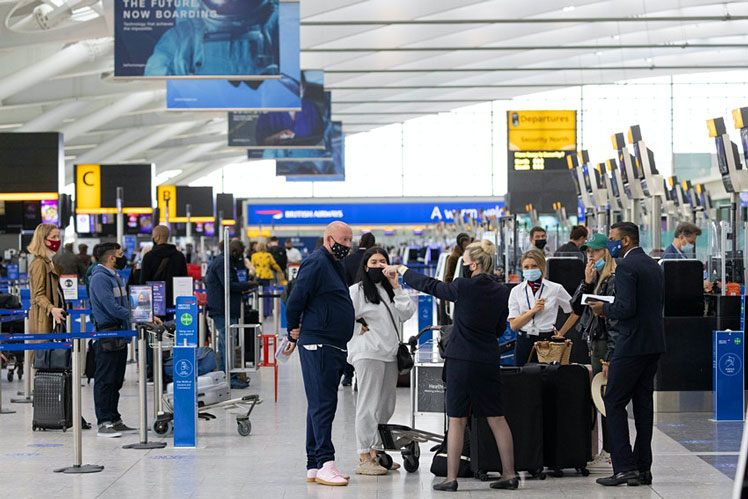 International travel has resumed in the UK &copy; Jason Alden/Bloomberg via Getty Images