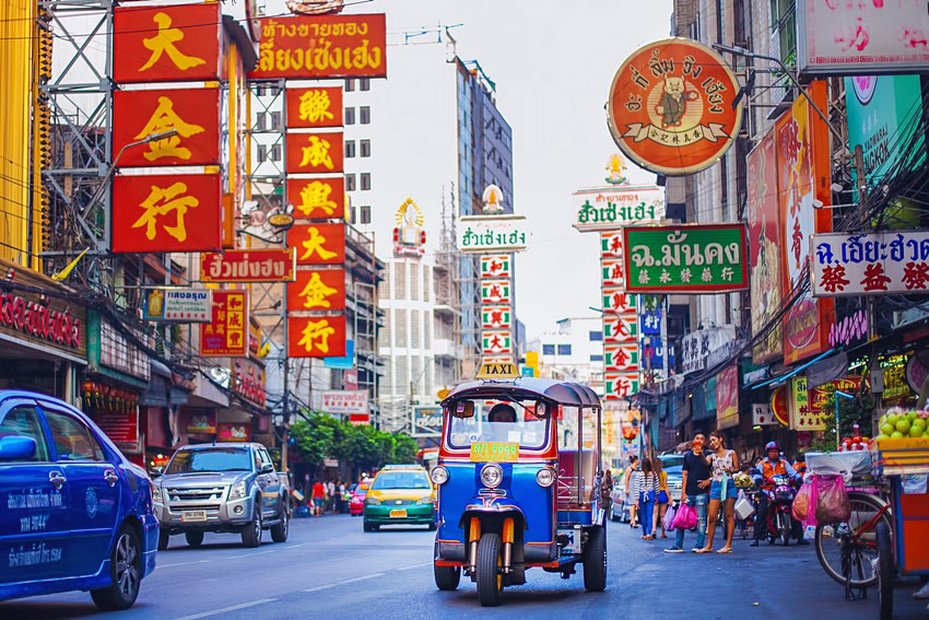 Thailand is preparing to open more of the country to fully vaccinated international tourists in November &copy;Shutterstock