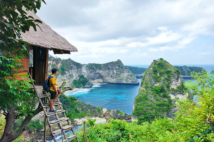 Bali could start to receive international visitors from September ©Shutterstock