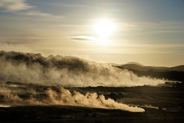 The Lake Mývatn hotsprings on bright day in November. Not a single tourist around. © Egill Bjarnason