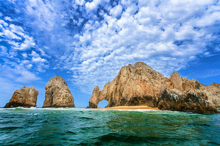 Four of Expedia's top 20 destinations for 2021 can be found in Mexico, including Cabo San Lucas © Joe Petraglia/500px