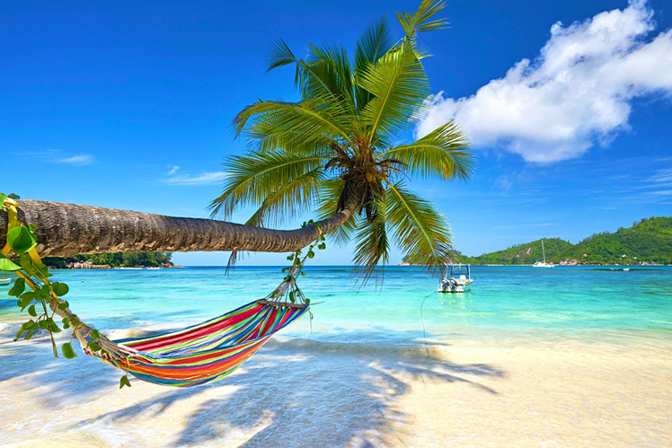 Travel to the Seychelles if you’ve got the vaccine © Jenny Sturm/Shutterstock