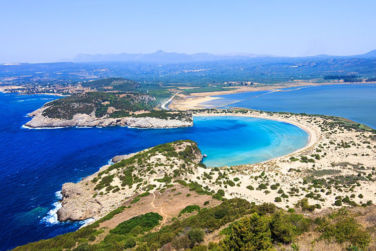 Voidokilia Beach is considered to be Homer's "sandy Pylos" © Nick Pavlakis / Shutterstock