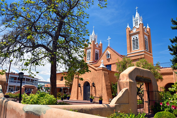 The San Felipe De Neri Church was built in 1793 and is the only building in Old Town Albuquerque New Mexico that dates back to the Spanish colonial period © Alamy Stock Photo