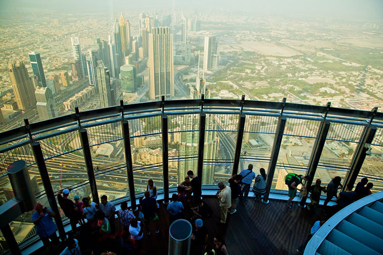 Dubai sees the highest number of visitors in its balmy winter months © ardiwebs / Shutterstock